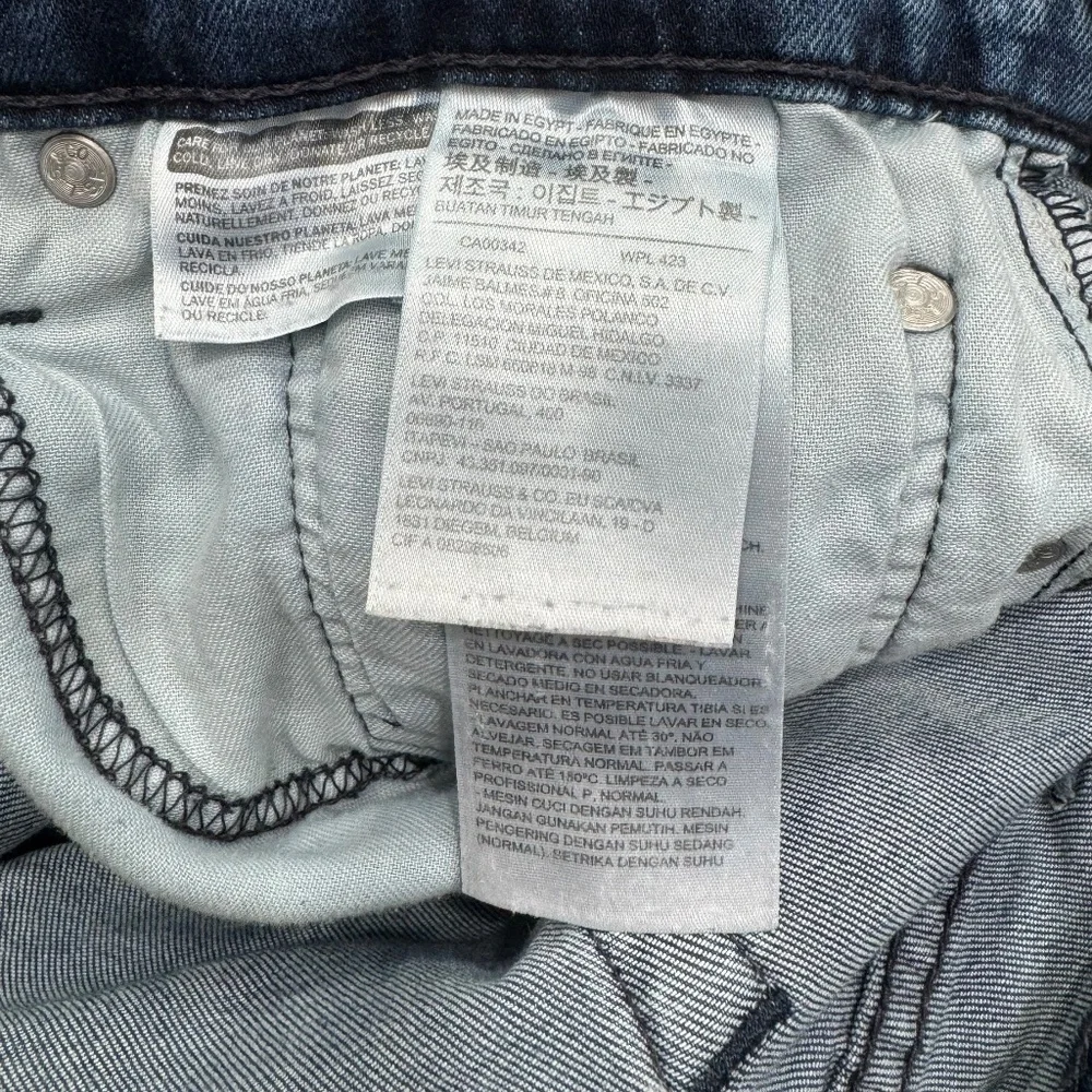 LEVI'S 513 SLIM STRAIGHT STRETCH JEANS MEDIUM BLUE WASH - EMGEE 38X30